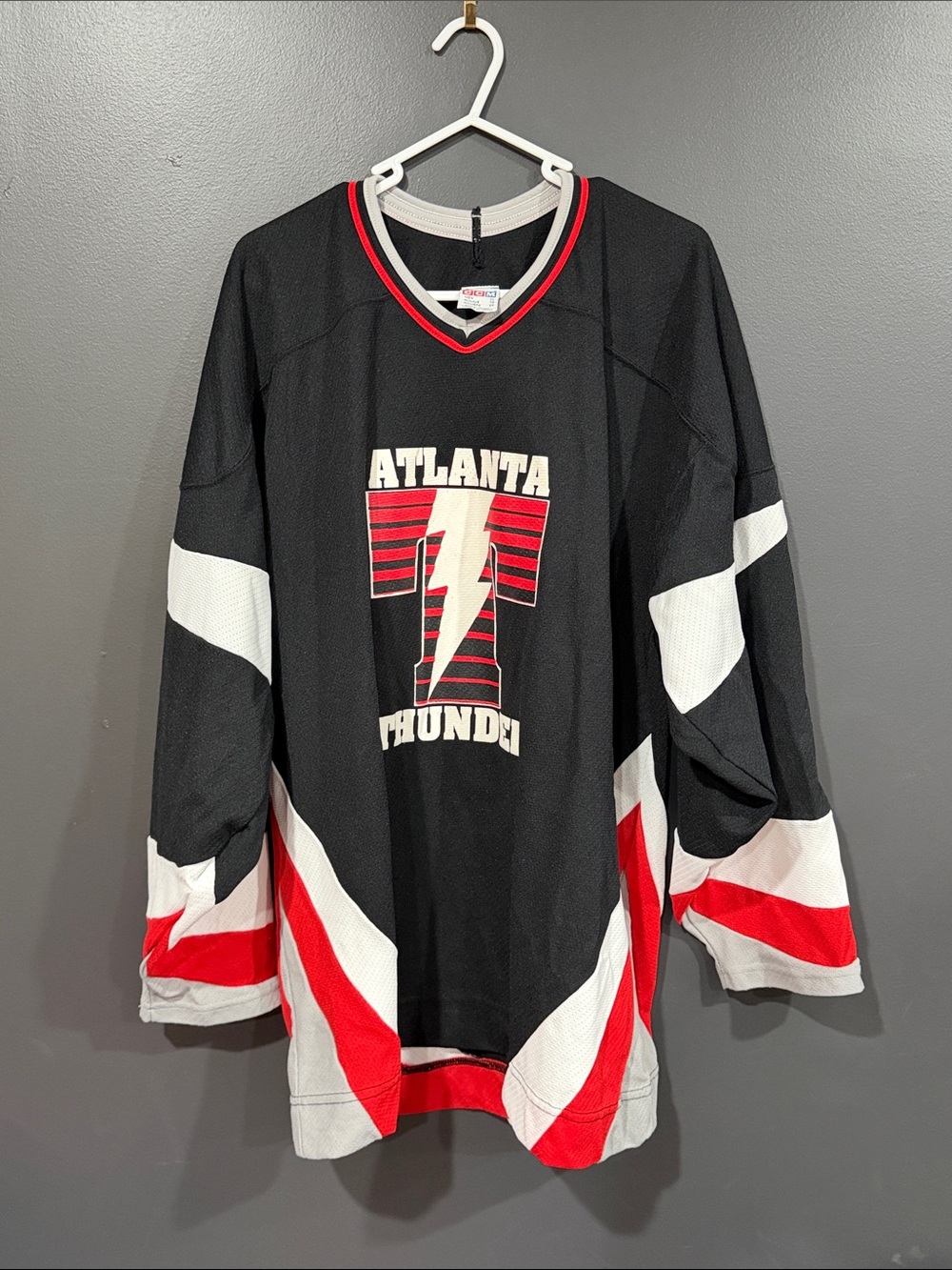 CCM Atlanta Thunder Black Red White Hockey Jersey XL